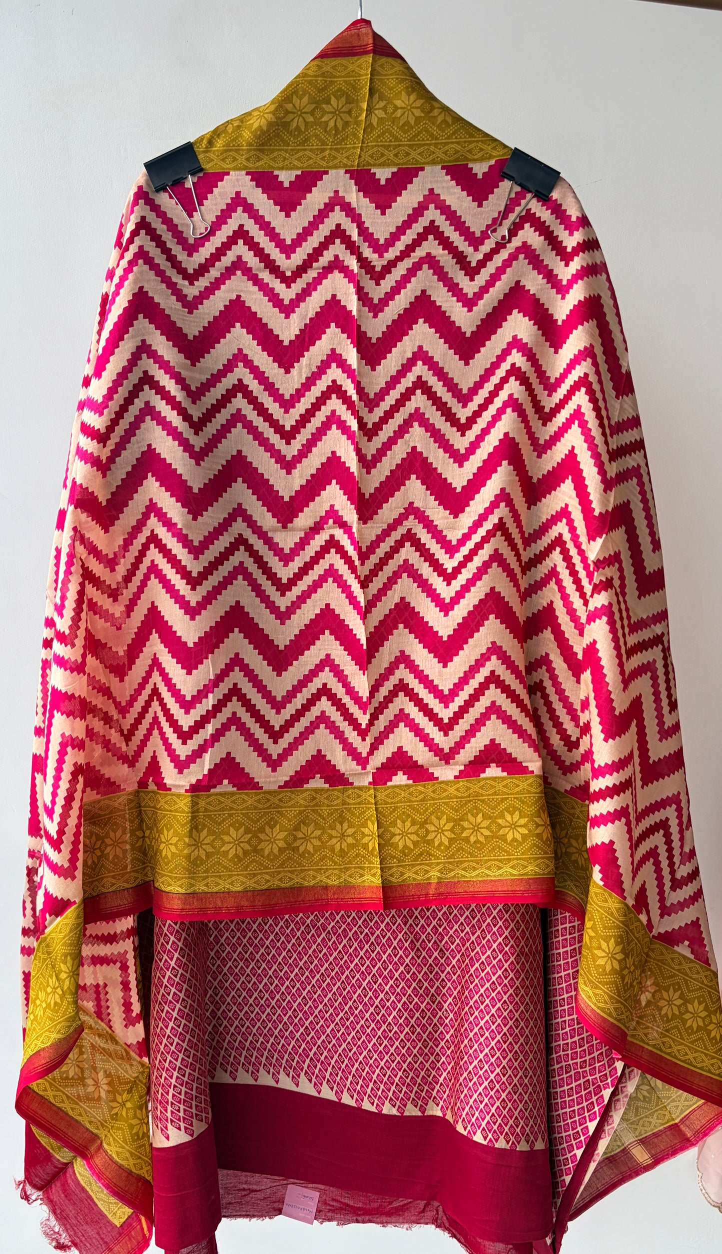 Red Maheshwari Silk Unstitched Suit
