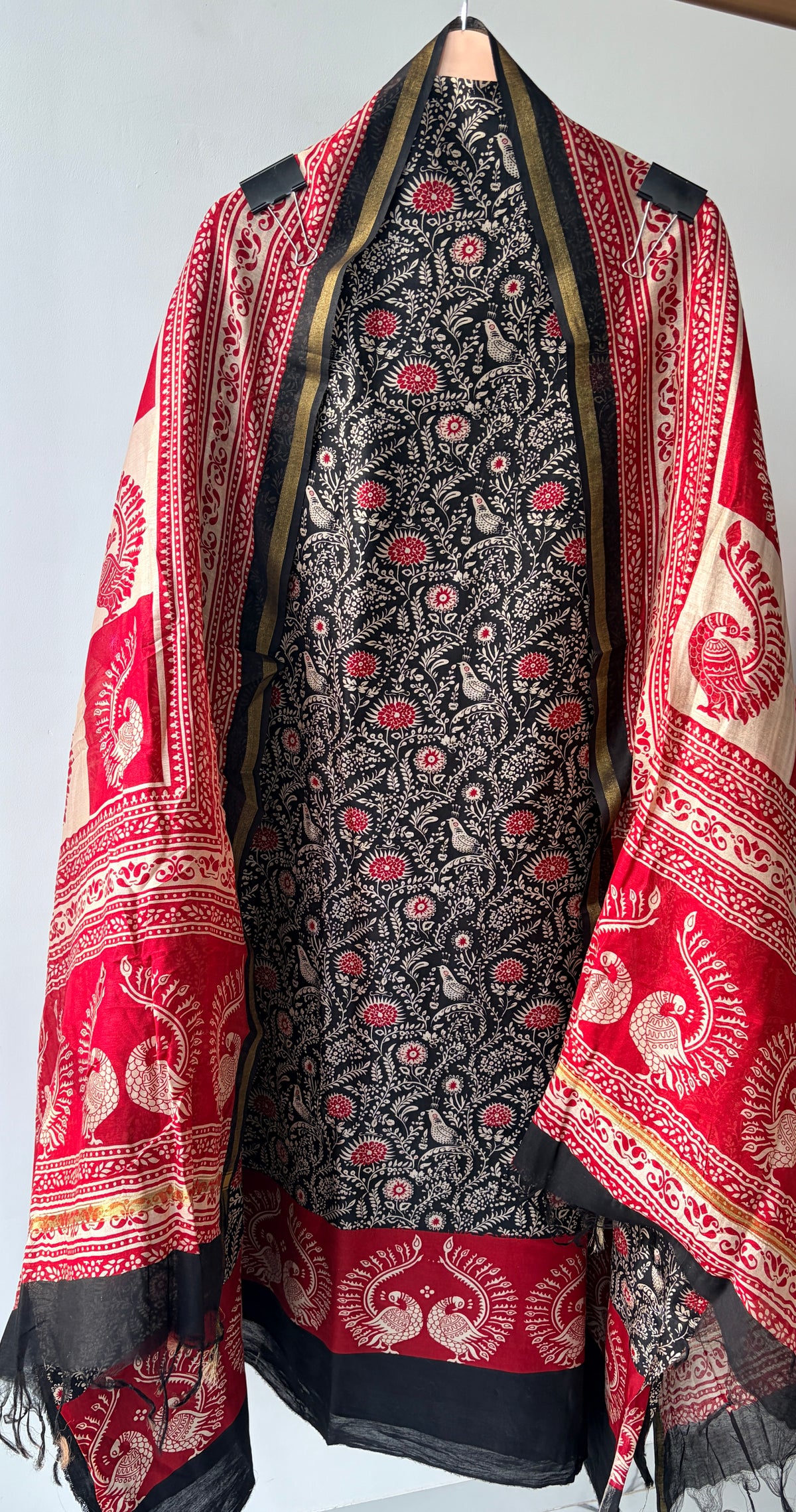 Red N Black Maheshwari Silk Unstitched Suit