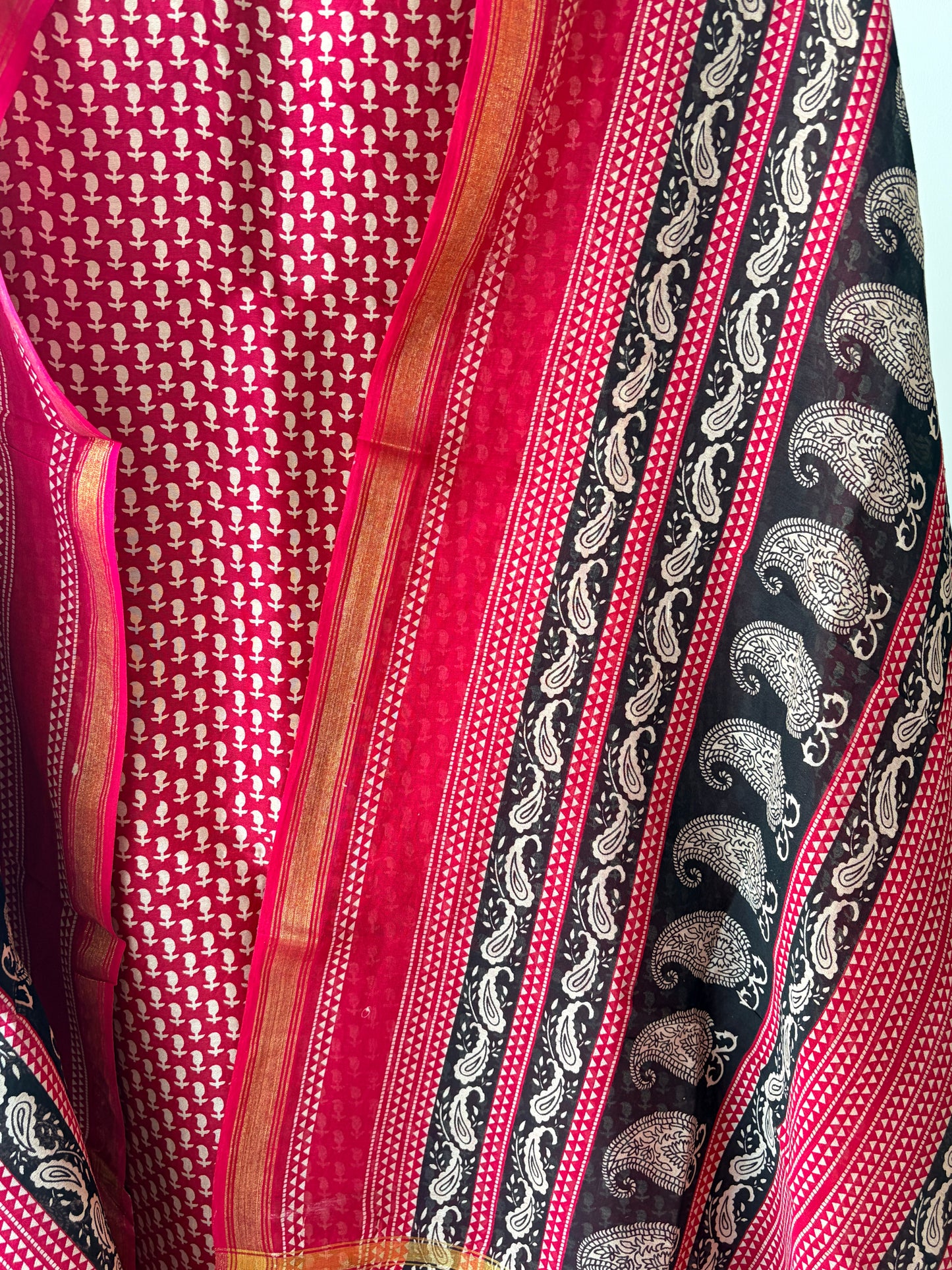Red Maheshwari Unstitched Suit