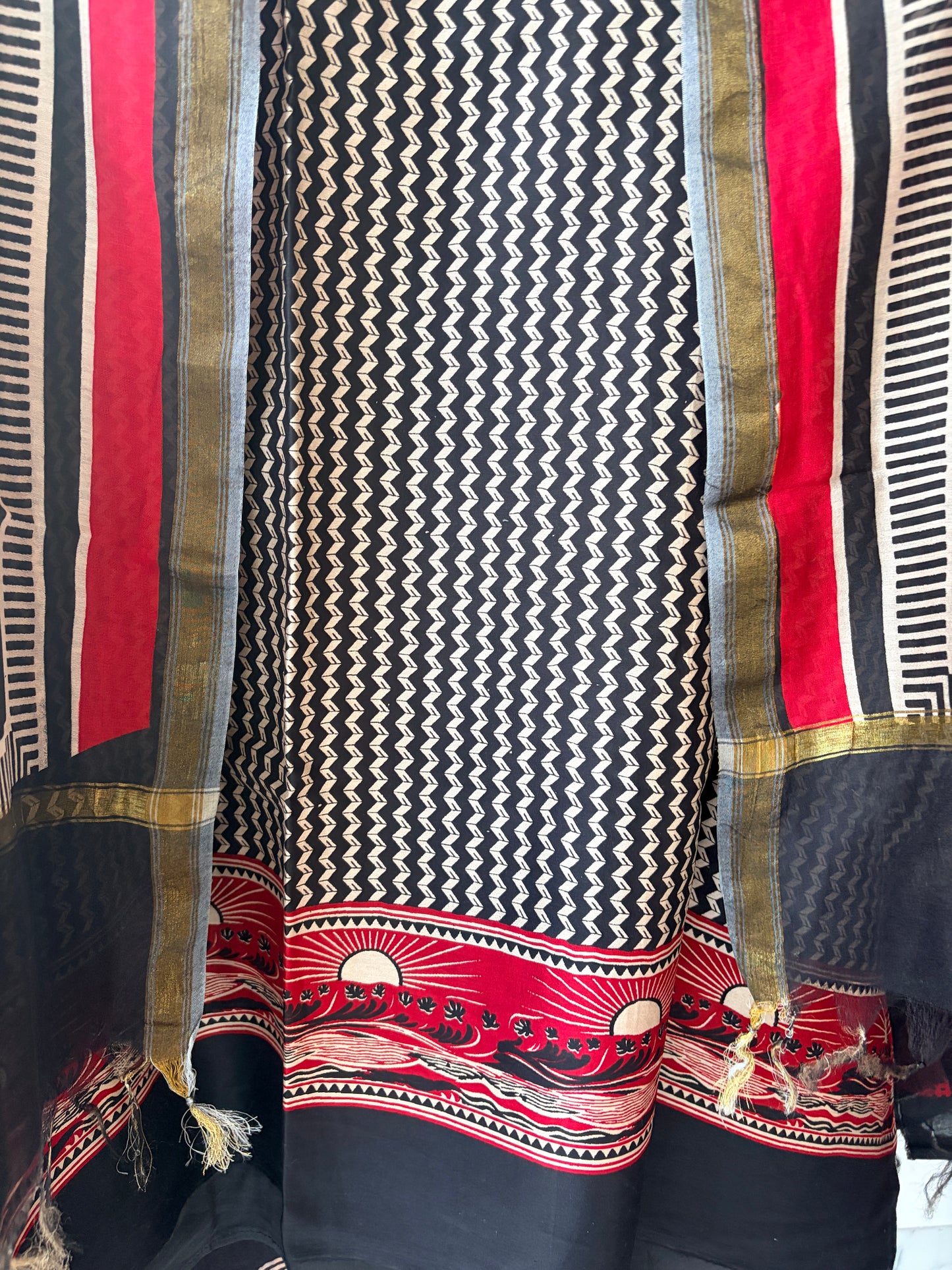 Red N Black Maheshwari Silk Unstitched Suit